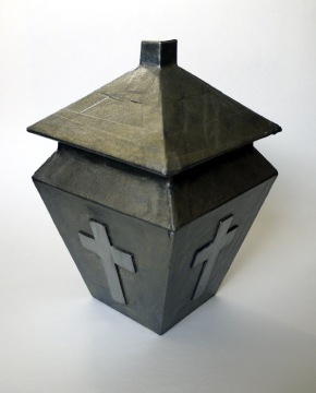 Urn for ashes